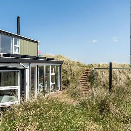 בית נופש 3 Bedroom Beautiful In