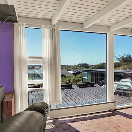 3 Bedroom Beautiful In * Løkken