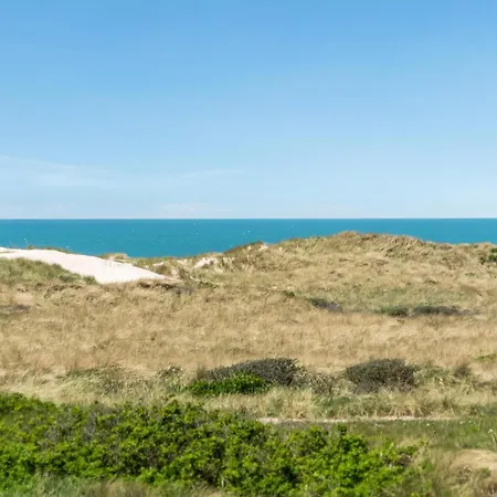 3 Bedroom Beautiful In בית נופש *